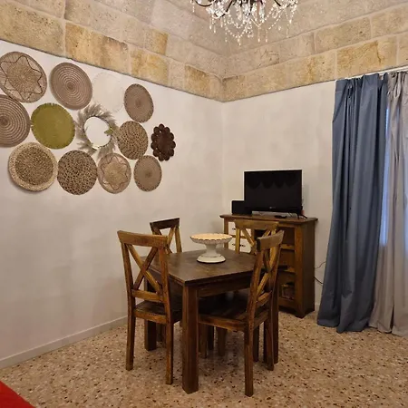 La Casa Di Ro' Monopoli